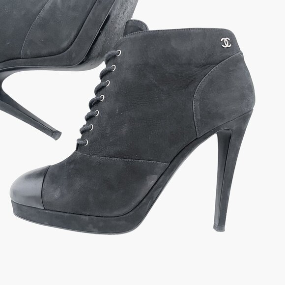 Chanel Lace Up CC Booties EU 38.5 US 7.5-8 Black Cap Toe High Heel Ankle Boot - Picture 13 of 15